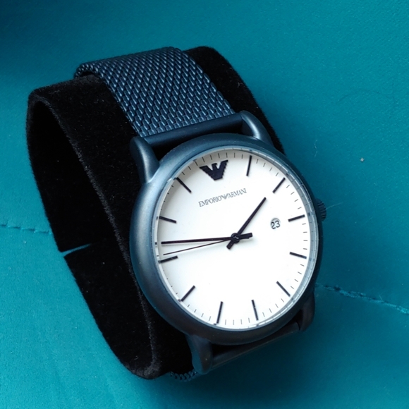 Emporio Armani Men's Watch - Picture 3 of 4
